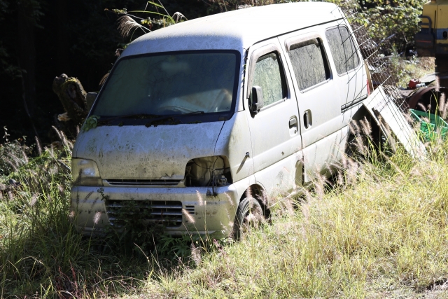 対物賠償の金額はいくらに設定すれば良いか 失敗しない自動車保険の見直しかた